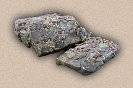 有些馅饼类型，如pâté en terrine，没有酥皮